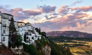 Spanish Real Estate Outlook for 2025: Trends & Predictions